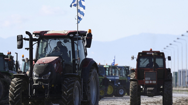 Гръцките фермери затвориха границата с България при Кулата