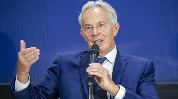 ЕС трябва да се реформира или ще стане незначителен играч в света