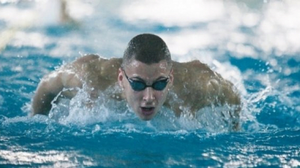 Български плувец втори в световната ранглиста. На косъм да победи Фелпс