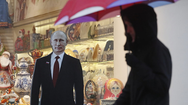 Washingotn Post: Следващият мандат на Путин като президент е незаконен