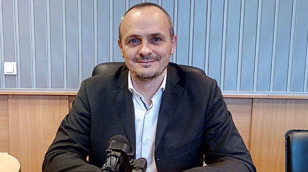Политологът Г. Киряков: Мигновената смяна на шефа на НАП напомня стари практики