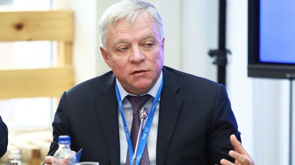 Пореден нефтен шеф падна от прозорец в Русия