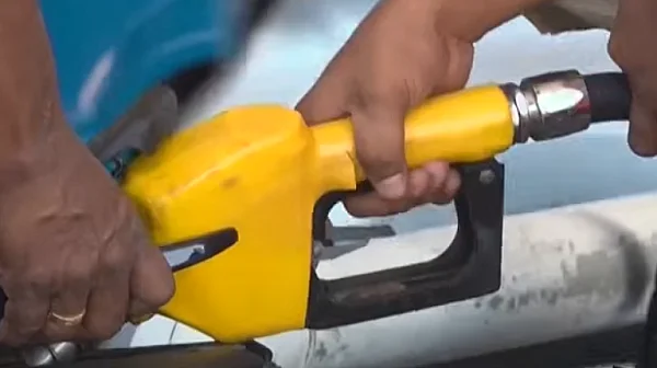 Шри Ланка въвежда почивен ден всяка сряда заради недостиг на горива