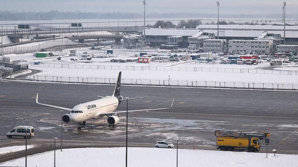 Над 300 полета са засегнати от повторното затваряне на летището в Мюнхен