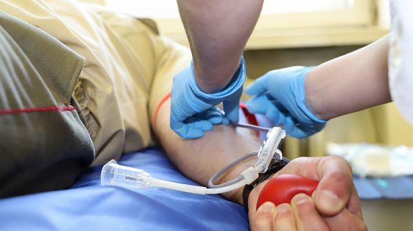 Майчин дом - София търси спешно кръводарители за пациентка с рядка кръвна група