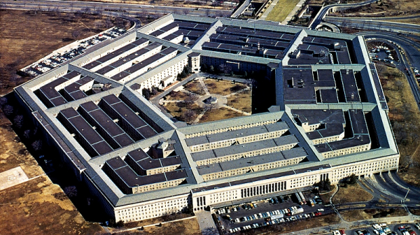 Пентагонът дава 10 млрд. долара за ”облачни услуги”