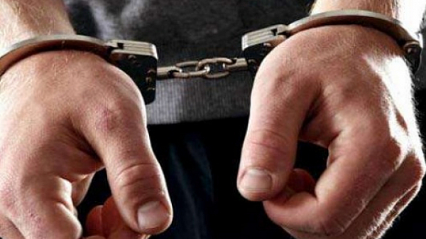 Арестуваха група за рекет и узнудване в Бургас