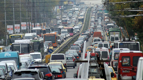 Потребители: България е в Топ 10 по задръствания на пътя
