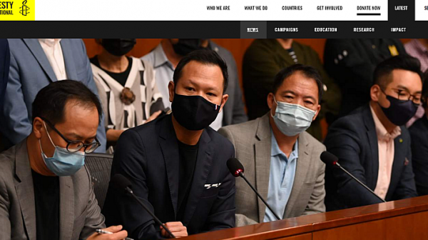 Парламентът в Хонконг остана без демократи и опозиция