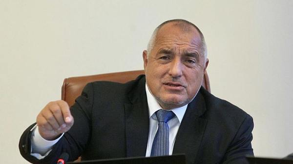 Борисов депозира оставката на кабинета