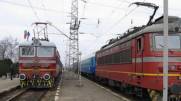 Нови обещания от властта: От април започва подмяна на влаковете на БДЖ