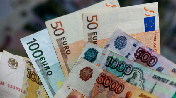 ЕК иска България да върне 28,7 млн. евро финансиране от къщите за гости