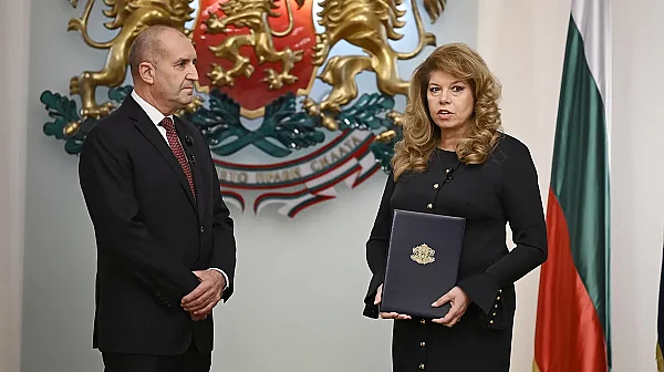 Йотова връчи мандатa, Радев го изпълни веднага: Кой влиза в новия кабинет?