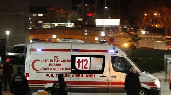 10 души са ранени на предизборен митинг в Източна Турция