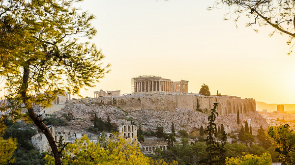 С гледка към Акропола: Швейцарец даде 18 млн. евро за апартамент в Атина