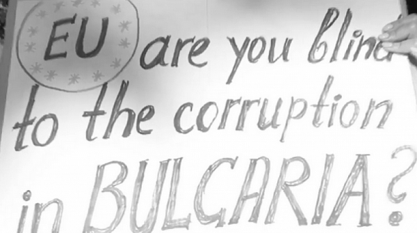 Българи в чужбина задават 29 въпроса към правителството и Гешев (видео)