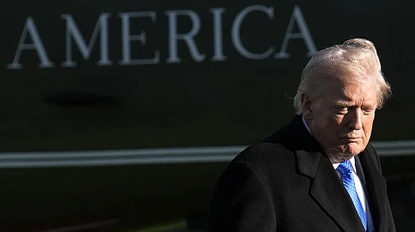 Рейтингът на Тръмп пада стремглаво, 61% от американците не одобряват ударите над Иран