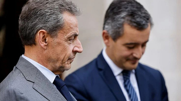 Съдят френския министър на правосъдието за посещение на Саркози в затвора