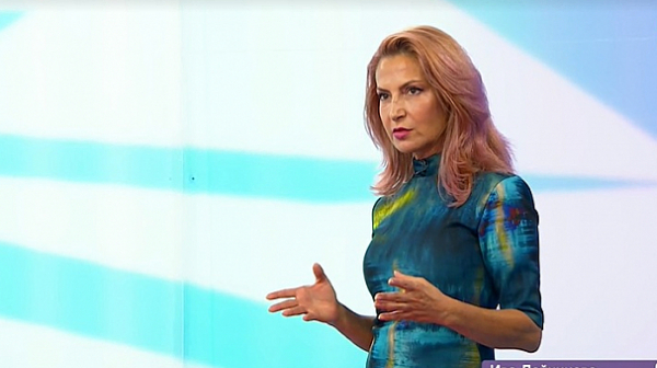 Журналистката Ива Дойчинова: Избори ”2 в 1” са лека шизофрения