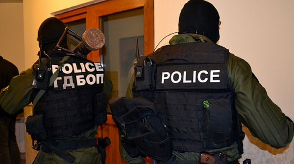 ГДБОП разби престъпна група, принуждавала българи да просят в Швеция