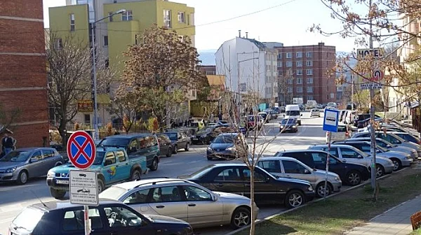 „Кални точки“ стават паркинги: СО изгражда 1200 нови паркоместа в четири квартала