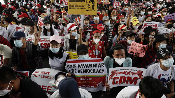 Гореща точка Мианмар: Протестите продължават, ООН разделена за военния преврат