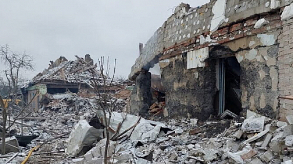 Руски сили са обстрелвали джамия с 80 души в Мариупол