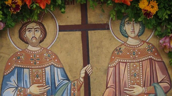 Почитаме днес Св. св. Константин и Елена