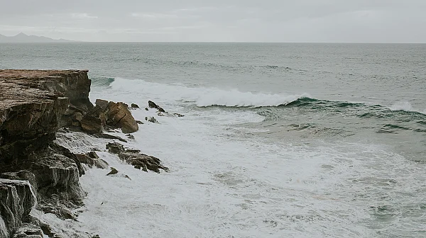 Капитанът на ВН8212 е моряк с голям опит, корабът е бедствал преди да изчезне