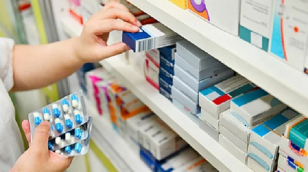 Лекарствата изчезват: България губи 430 медикамента за година