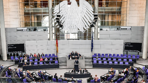 Общ фронт срещу „Алтернатива за Германия“ в Бундестага