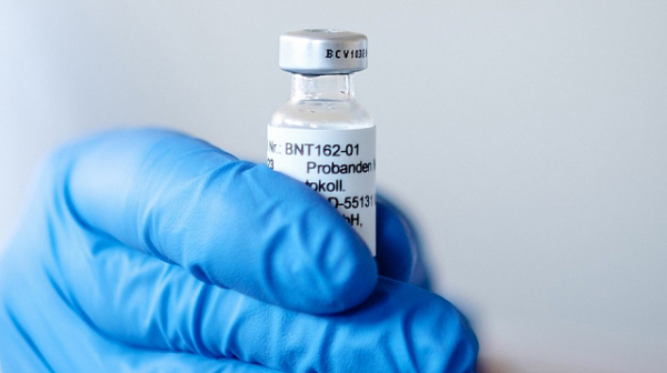 СЗО: Ваксините са ефективни срещу новия вариант на COVID-19
