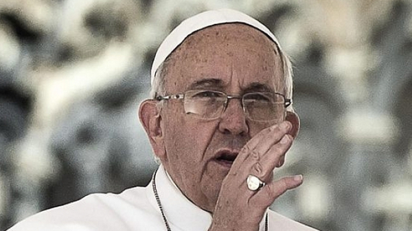 Папата призова иракския президент да гарантира безопасността на християните в страната