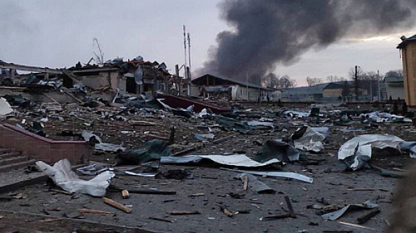 Най-малко 35 убити и 134 ранени при атаката на военната база край Яворов