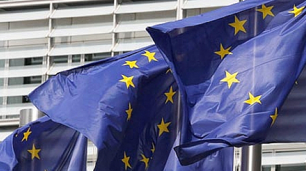 ЕС и САЩ настояват за намаляне на напрежението в Косово