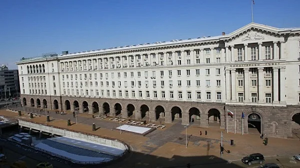 „Втората“ пенсия събира тристранката на първа среща за годината