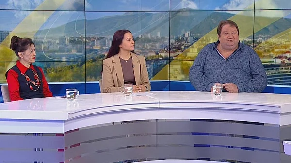 Езиковеди: Политическият език се превърна в клишета, агресия и „нищо-говорене“