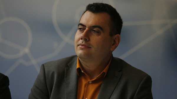 Зам.-министър Кирилов: Хакери точат стотици хиляди евра от сметките на български компании