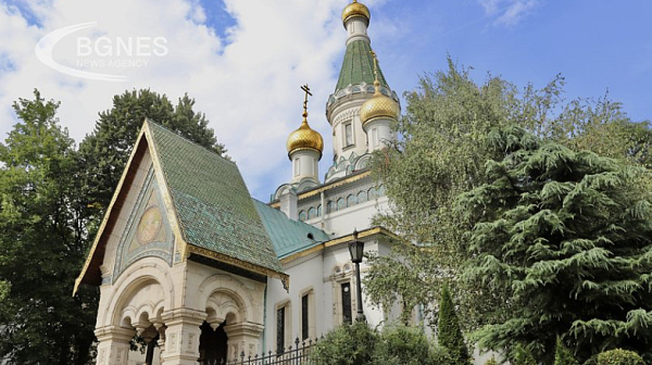 Заради изгонените свещеници: Руската църква в София затваря врати