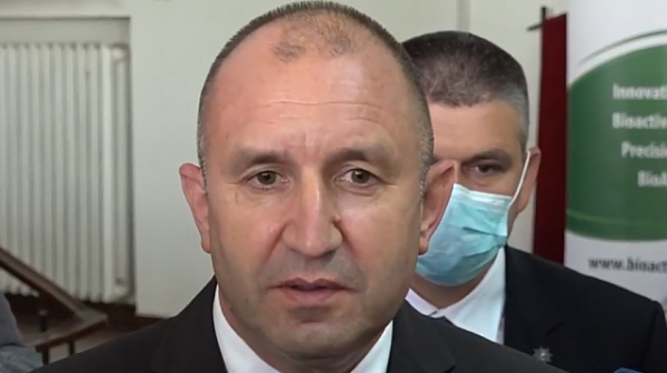 Президентът Радев за казуса ”Петков”: Решенията на Конституционния съд не се коментират