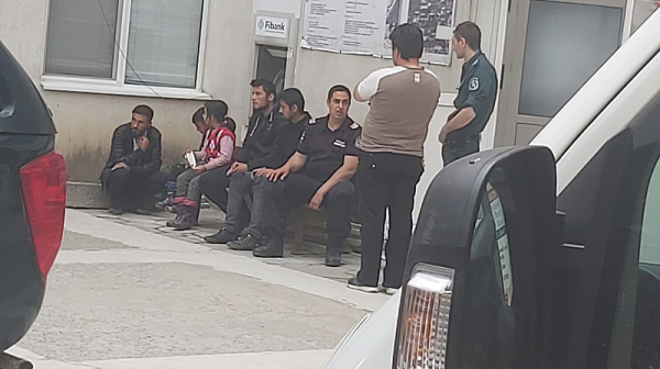 Заловиха 37 нелегални мигранти в София
