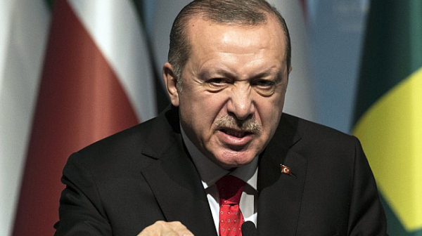 Дронове и снайперисти ще пазят Ердоган в Гърция