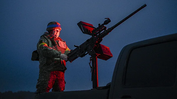 Десетки хиляди украинци са без ток след руска атака в Северна Украйна