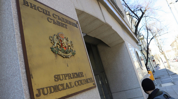 Прокурорите във ВСС искат спиране на процедурата за избор на суперпрокурор