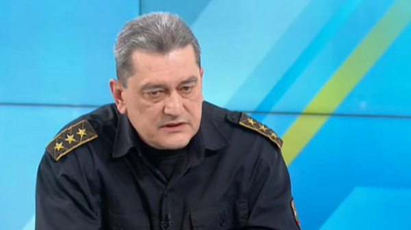 Шефът на пожарната: Притеснения има за разрастването на пожар край Црънча в Пазарджишко