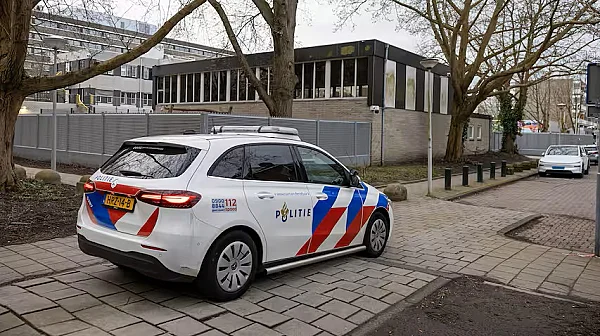 Експлозия избухна в еврейско училище в Амстердам