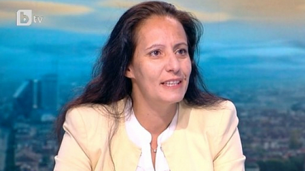 Росина Станиславова се обиди на bTV за „кметица“. Назначила щерка си, защото нямало кой да раздава храна по време на COVID