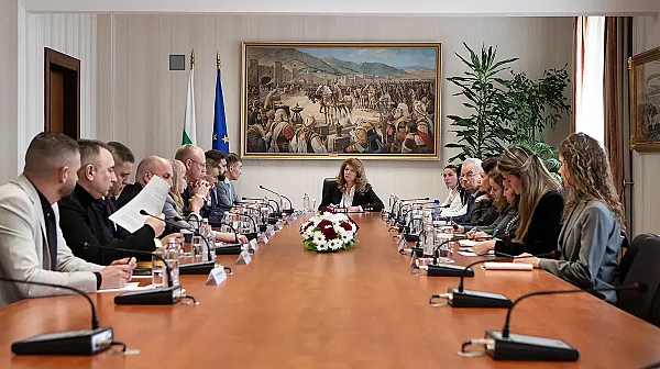 Президентът Йотова: България трябва да отстоява позициите си за Северна Македония