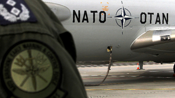 НАТО прати свой кораб в Балтийско море