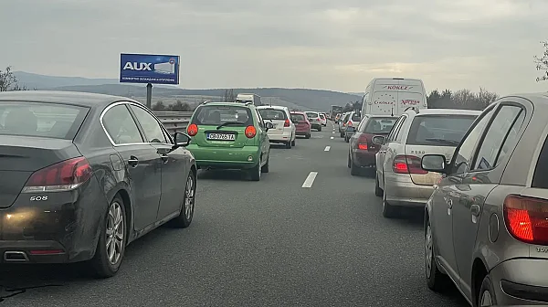 Голямото прибиране започва: Какво трябва да знаят шофьорите